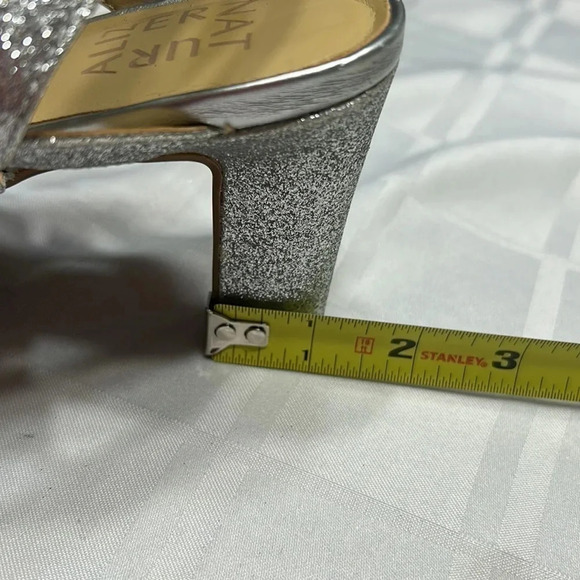 NATURALIZER heel shoes women sz 6.5 .silver glitter platform,strappy,cut outs - Picture 13 of 15